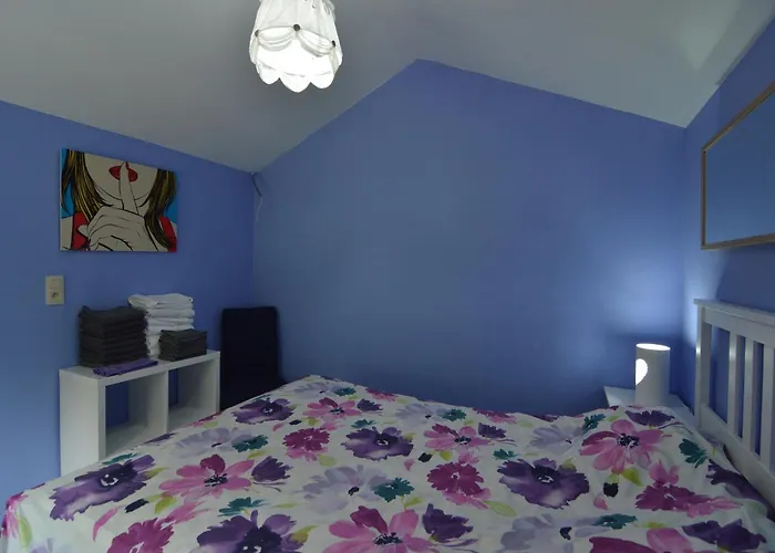 Spacious Chalet In Jalhay With Jacuzzi