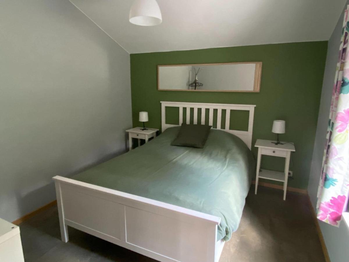 Chalet Spacious In With Jacuzzi Jalhay